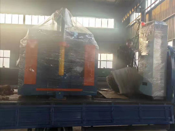 ���մ��¹��I(y��)�t���޹�˾���ڵ�̩���������ξ�ʽ�ػ�t�F(xi��n)�ڰl(f��)؛����