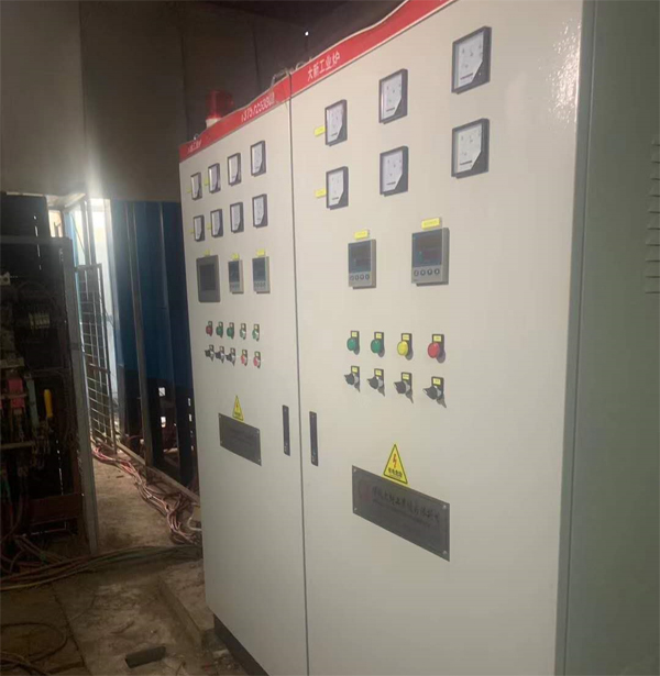 ���մ��¹��I(y��)�t���޹�˾�ڟo(w��)�a����{(di��o)ԇ500KW�_(t��i)܇(ch��)�t�����